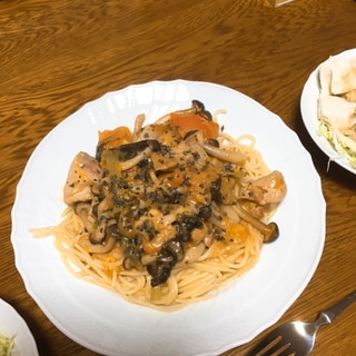 トマトクリームパスタ